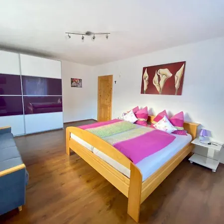 Ferienhaus In Rennweg Near Slopes *