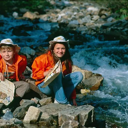 Dom wakacyjny In Rennweg Near Slopes *